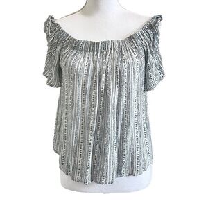 NWT Forever 21 Cold Shoulder Babydoll